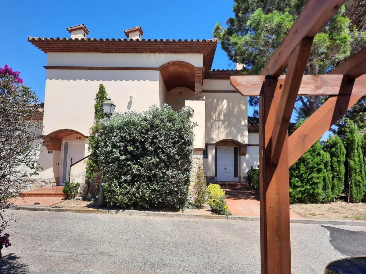 Apartamento Vistas Golf Bonmont Bonmont Terres Noves Kültér fotó