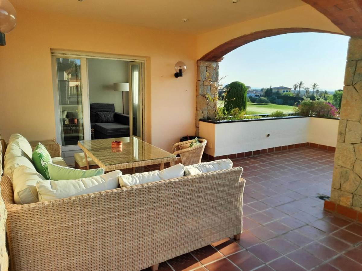 Apartamento Vistas Golf Bonmont Bonmont Terres Noves Kültér fotó